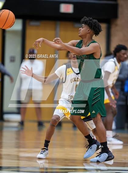 Thumbnail 1 in Fairmont vs Pinecrest (2023 Robeson County Shootout) Championship photogallery.