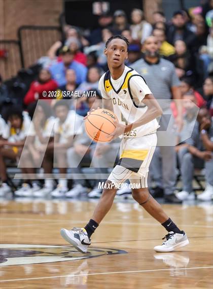 Thumbnail 1 in Fairmont vs Pinecrest (2023 Robeson County Shootout) Championship photogallery.