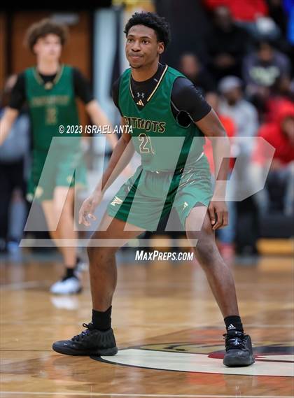 Thumbnail 3 in Fairmont vs Pinecrest (2023 Robeson County Shootout) Championship photogallery.