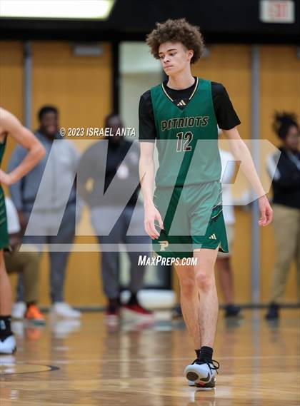Thumbnail 3 in Fairmont vs Pinecrest (2023 Robeson County Shootout) Championship photogallery.