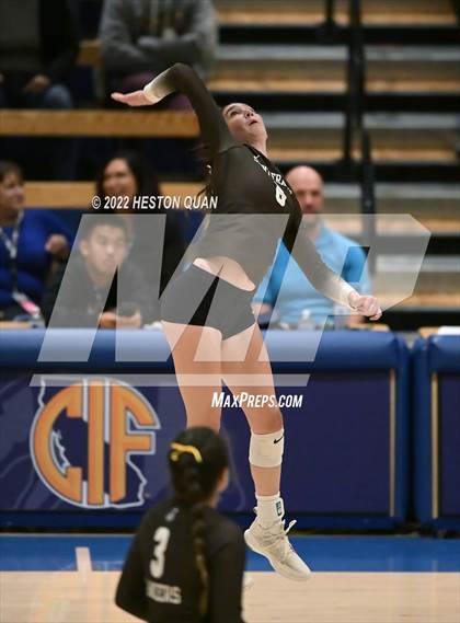 Thumbnail 2 in Saint Francis vs. Cathedral Catholic (CIF State Open Final) photogallery.