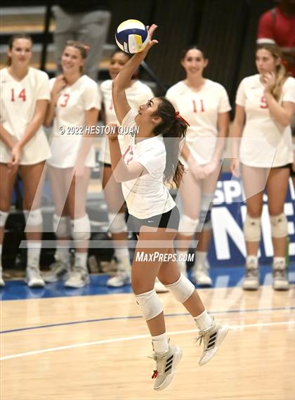 Thumbnail 2 in Saint Francis vs. Cathedral Catholic (CIF State Open Final) photogallery.