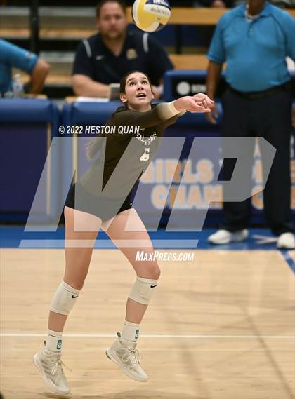 Thumbnail 3 in Saint Francis vs. Cathedral Catholic (CIF State Open Final) photogallery.