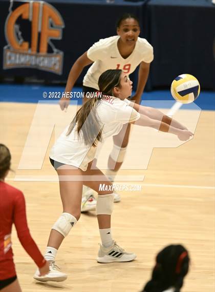 Thumbnail 2 in Saint Francis vs. Cathedral Catholic (CIF State Open Final) photogallery.