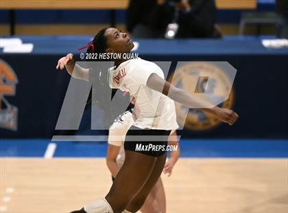 Thumbnail 3 in Saint Francis vs. Cathedral Catholic (CIF State Open Final) photogallery.