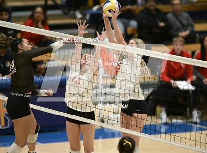 Thumbnail 3 in Saint Francis vs. Cathedral Catholic (CIF State Open Final) photogallery.