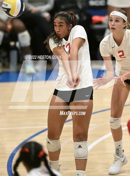 Thumbnail 2 in Saint Francis vs. Cathedral Catholic (CIF State Open Final) photogallery.