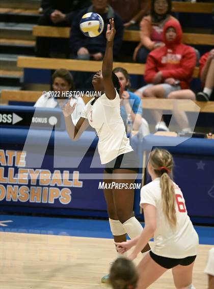 Thumbnail 1 in Saint Francis vs. Cathedral Catholic (CIF State Open Final) photogallery.
