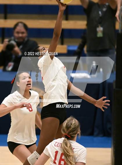 Thumbnail 3 in Saint Francis vs. Cathedral Catholic (CIF State Open Final) photogallery.