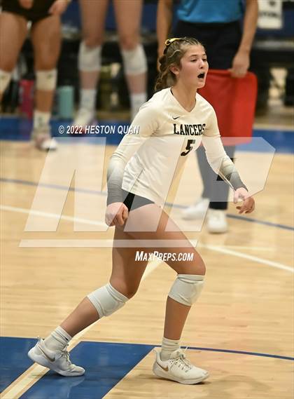 Thumbnail 3 in Saint Francis vs. Cathedral Catholic (CIF State Open Final) photogallery.