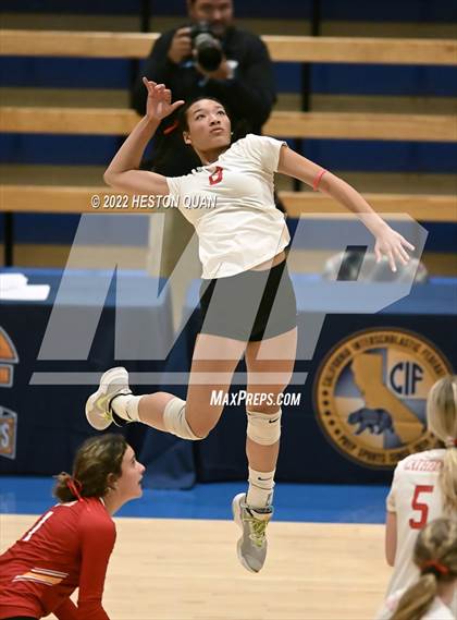 Thumbnail 3 in Saint Francis vs. Cathedral Catholic (CIF State Open Final) photogallery.