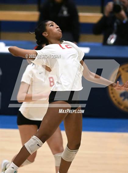 Thumbnail 2 in Saint Francis vs. Cathedral Catholic (CIF State Open Final) photogallery.