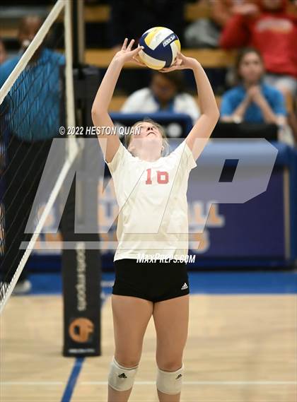 Thumbnail 3 in Saint Francis vs. Cathedral Catholic (CIF State Open Final) photogallery.
