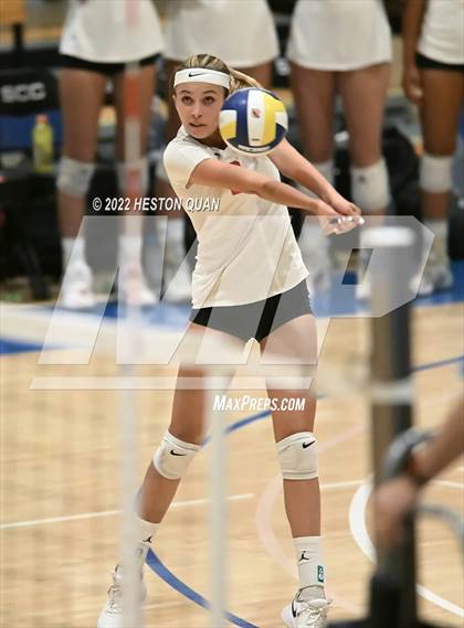 Thumbnail 3 in Saint Francis vs. Cathedral Catholic (CIF State Open Final) photogallery.