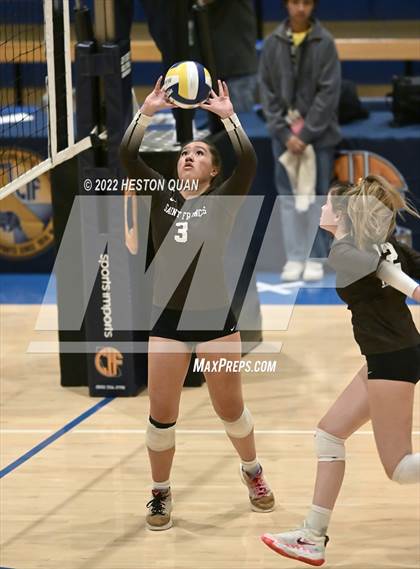 Thumbnail 2 in Saint Francis vs. Cathedral Catholic (CIF State Open Final) photogallery.