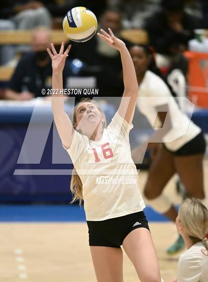 Thumbnail 1 in Saint Francis vs. Cathedral Catholic (CIF State Open Final) photogallery.