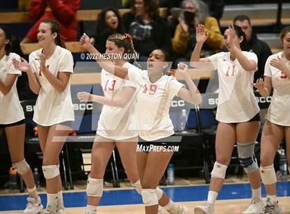 Thumbnail 2 in Saint Francis vs. Cathedral Catholic (CIF State Open Final) photogallery.