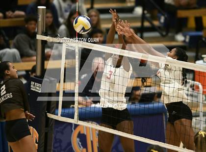 Thumbnail 3 in Saint Francis vs. Cathedral Catholic (CIF State Open Final) photogallery.