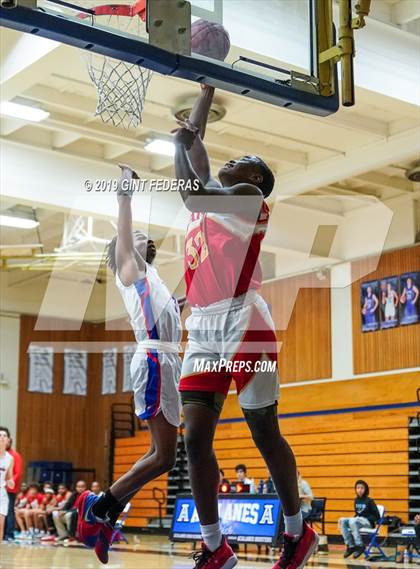 Thumbnail 3 in De Anza vs. Tamalpais (Chris Huber Classic) photogallery.