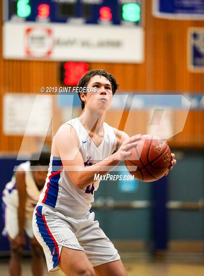 Thumbnail 2 in De Anza vs. Tamalpais (Chris Huber Classic) photogallery.
