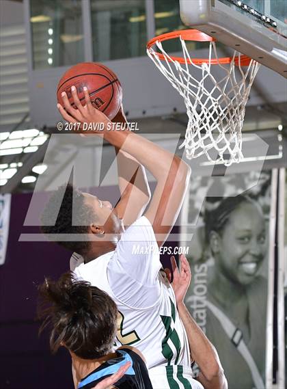 Thumbnail 2 in Clovis North vs. St. Patrick-St. Vincent (St. Hope Elite Classic) photogallery.