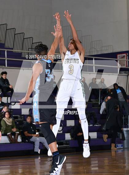 Thumbnail 2 in Clovis North vs. St. Patrick-St. Vincent (St. Hope Elite Classic) photogallery.