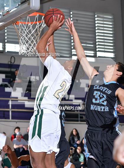 Thumbnail 3 in Clovis North vs. St. Patrick-St. Vincent (St. Hope Elite Classic) photogallery.