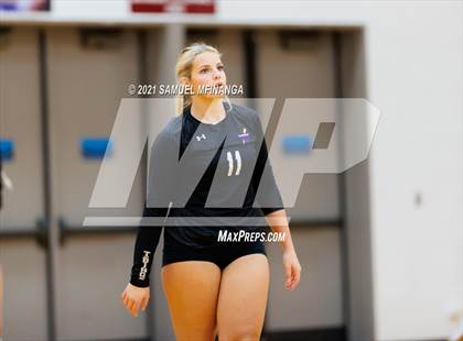 Thumbnail 1 in Millard West vs. Bellevue West photogallery.