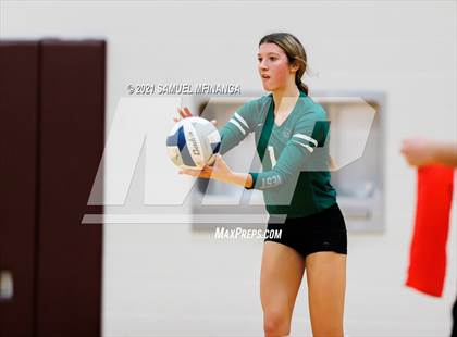Thumbnail 3 in Millard West vs. Bellevue West photogallery.