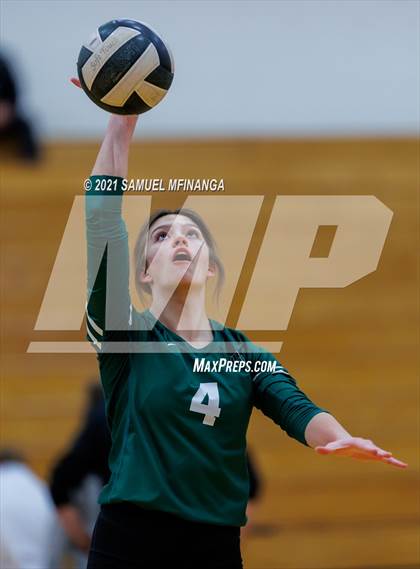 Thumbnail 3 in Millard West vs. Bellevue West photogallery.