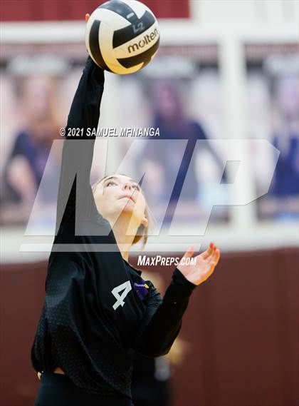 Thumbnail 1 in Millard West vs. Bellevue West photogallery.