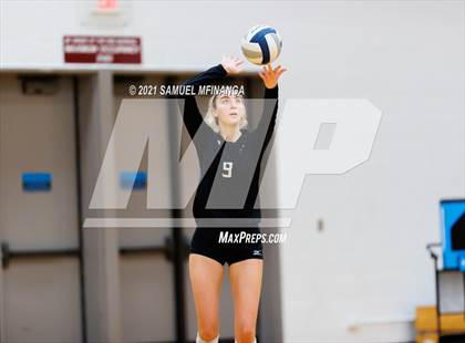 Thumbnail 1 in Millard West vs. Bellevue West photogallery.