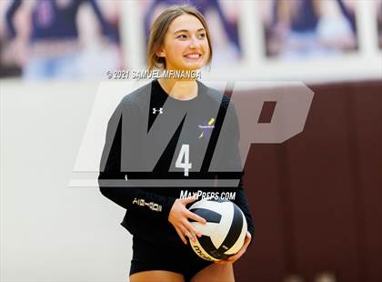 Thumbnail 1 in Millard West vs. Bellevue West photogallery.
