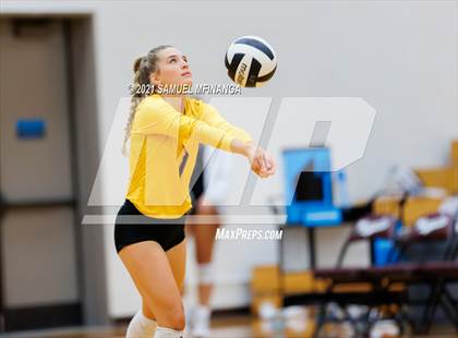 Thumbnail 3 in Millard West vs. Bellevue West photogallery.