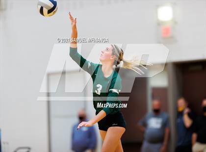 Thumbnail 2 in Millard West vs. Bellevue West photogallery.