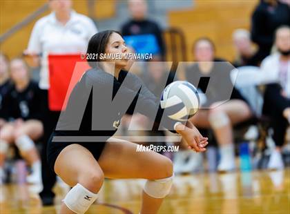 Thumbnail 1 in Millard West vs. Bellevue West photogallery.