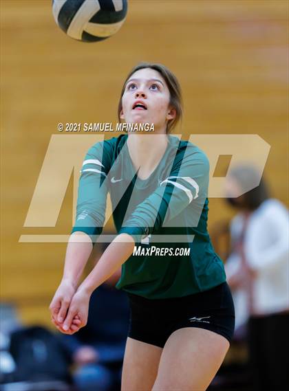 Thumbnail 3 in Millard West vs. Bellevue West photogallery.