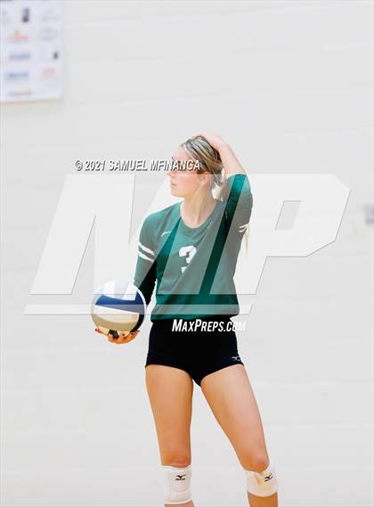 Thumbnail 3 in Millard West vs. Bellevue West photogallery.