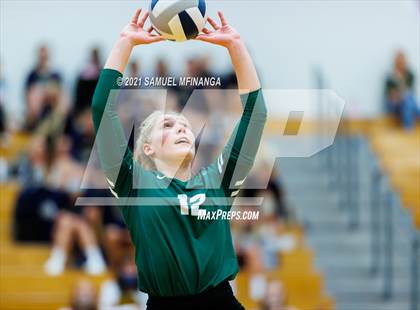 Thumbnail 2 in Millard West vs. Bellevue West photogallery.