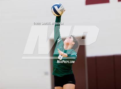 Thumbnail 2 in Millard West vs. Bellevue West photogallery.