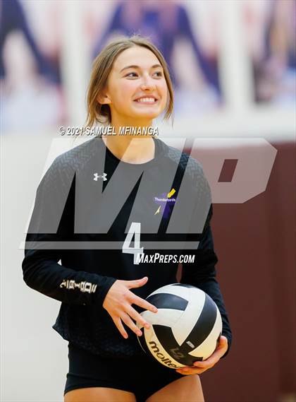 Thumbnail 3 in Millard West vs. Bellevue West photogallery.