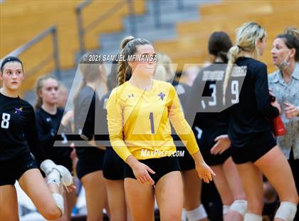 Thumbnail 1 in Millard West vs. Bellevue West photogallery.