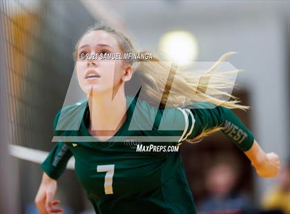 Thumbnail 2 in Millard West vs. Bellevue West photogallery.