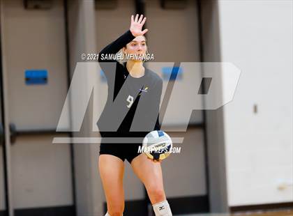 Thumbnail 3 in Millard West vs. Bellevue West photogallery.
