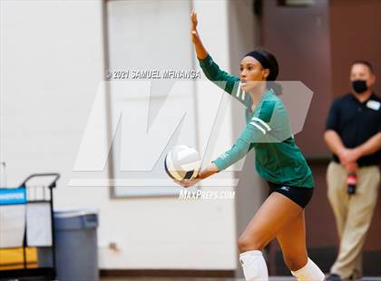 Thumbnail 2 in Millard West vs. Bellevue West photogallery.
