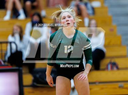 Thumbnail 2 in Millard West vs. Bellevue West photogallery.