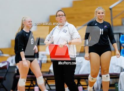 Thumbnail 1 in Millard West vs. Bellevue West photogallery.