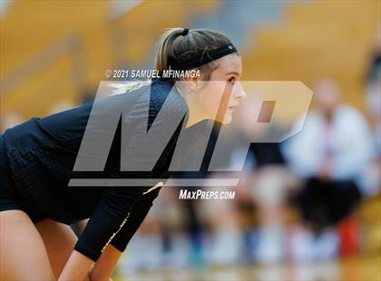Thumbnail 3 in Millard West vs. Bellevue West photogallery.