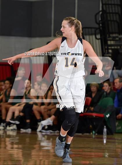 Thumbnail 2 in Manteca vs. Oak Ridge (Trojan Clash) photogallery.