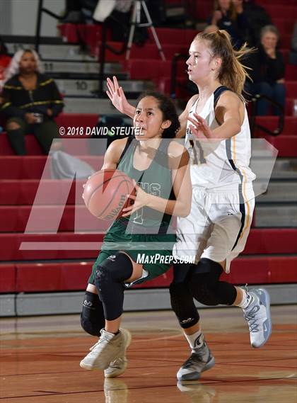 Thumbnail 1 in Manteca vs. Oak Ridge (Trojan Clash) photogallery.